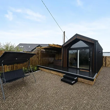 Cosy Couples' Retreat Lodge Ballyargus